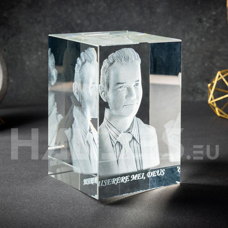 Commemorative photo KP-03: (80x120x80 mm)