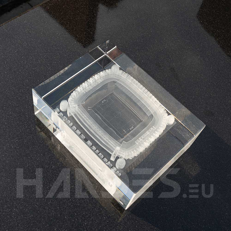 Football stadium in crystal (200x270x100 mm)