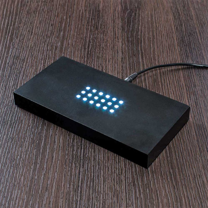 LED stand: 200x100x20 mm