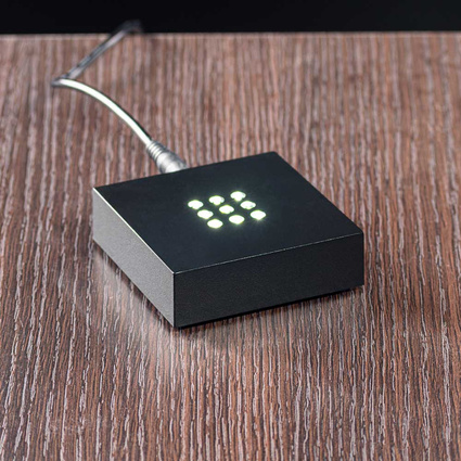 Podstawka LED: 71x71x20 mm