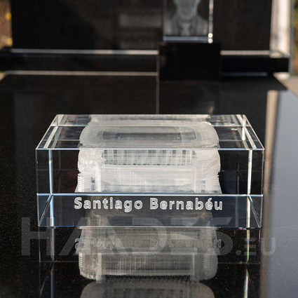 Stadion piłkarski w krysztale (200x270x100 mm)